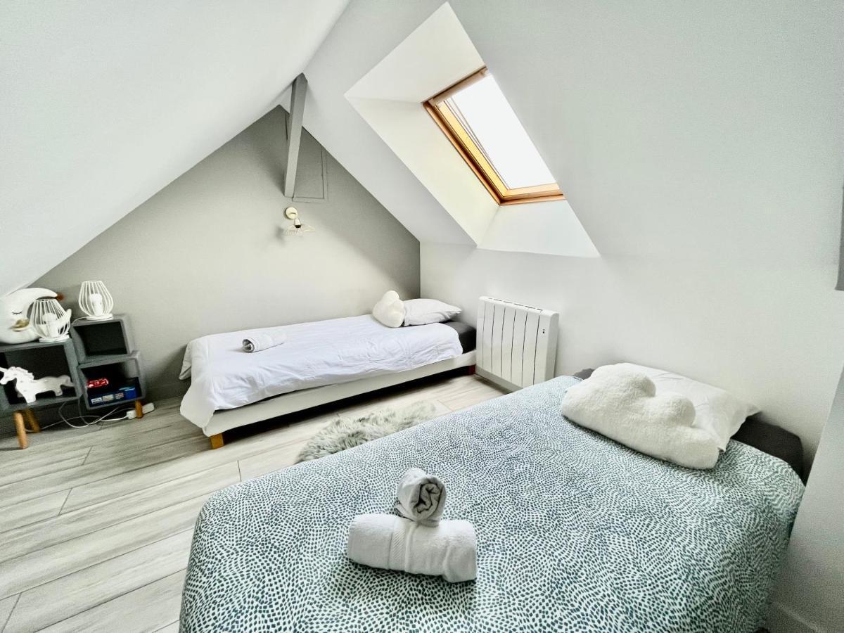 Escapade Marine Apartment Довил Екстериор снимка
